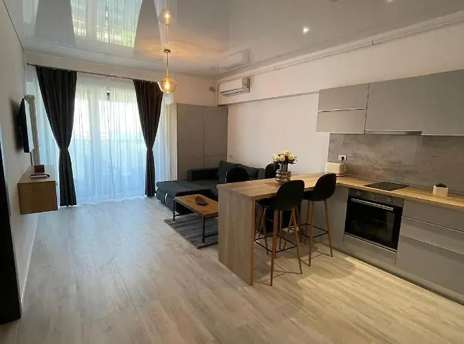Mirage Sea Breeze Apartment